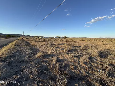 4430 Deodar St, Silver Springs, NV 89429