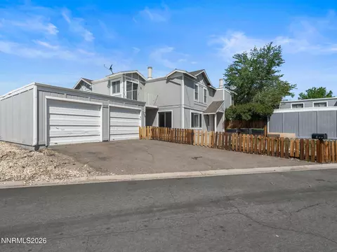 7598 Cumberland Cir, Reno, NV 89511