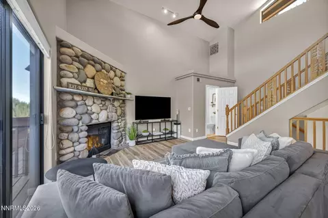 400 Fairview Blvd UNIT 215, Incline Village, NV 89451