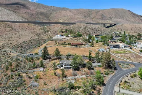 View/Area - 20990 David Dr, Reno, NV 89521 photo 5 of 10