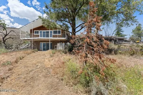 Exterior - 20990 David Dr, Reno, NV 89521 photo 8 of 17