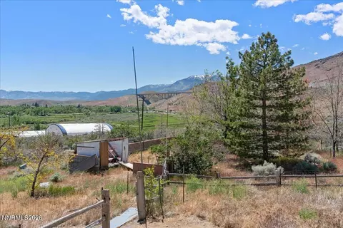 Exterior - 20990 David Dr, Reno, NV 89521 photo 7 of 17