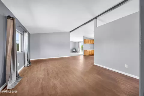 215 Britton Ln, Sun Valley, NV 89433 photo 7