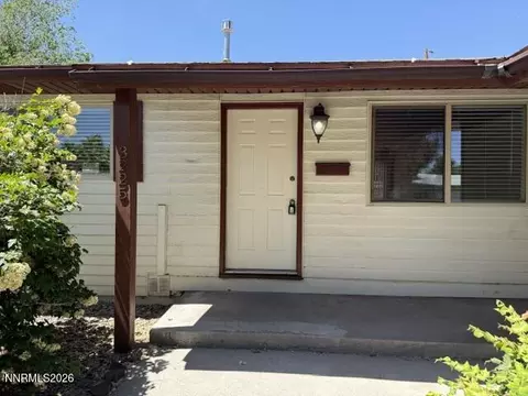 3225 Lucerne Way, Sparks, NV 89431