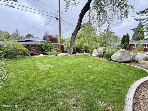 Exterior - 295 Circle Dr, Reno, NV 89509 photo 4 of 7