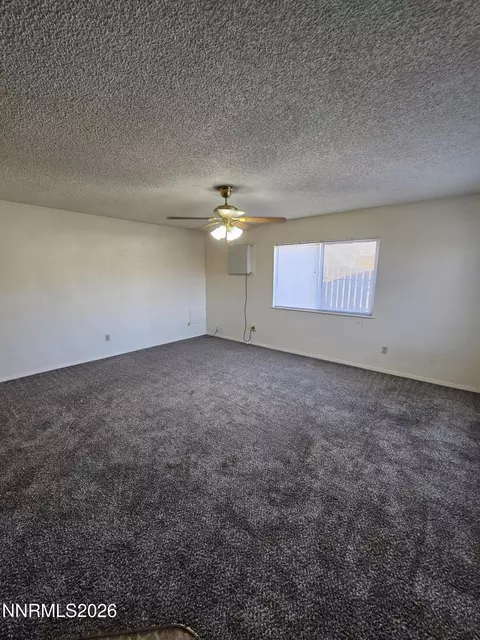 1235 W Newlands Dr, Fernley, NV 89408