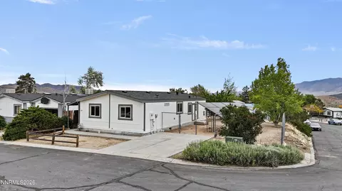 810 Clordi Ln, Mound House, NV 89706