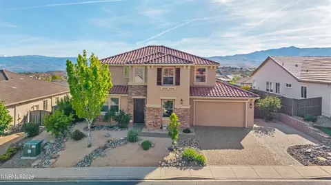 8135 Fire Opal Ln, Reno, NV 89506