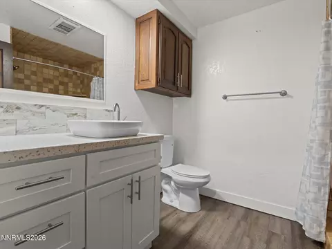 Bath - 20449 Temelec Way, Reno, NV 89521 photo 6 of 6