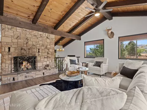 Living - 20449 Temelec Way, Reno, NV 89521 photo 2 of 6