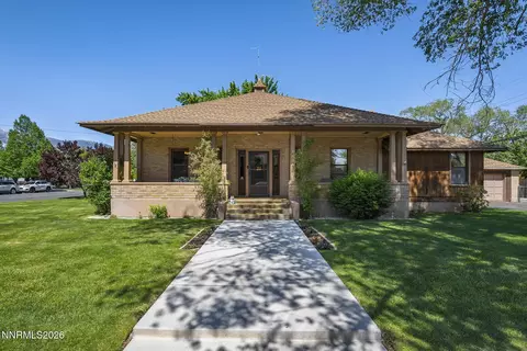 1604 6th St, Minden, NV 89423