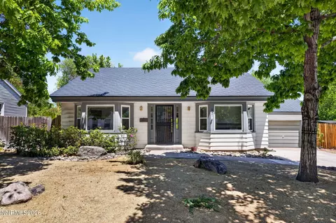 17 Sunnyside Dr, Reno, NV 89503