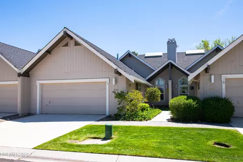 989 Aspen Grove Cir, Minden, NV 89423