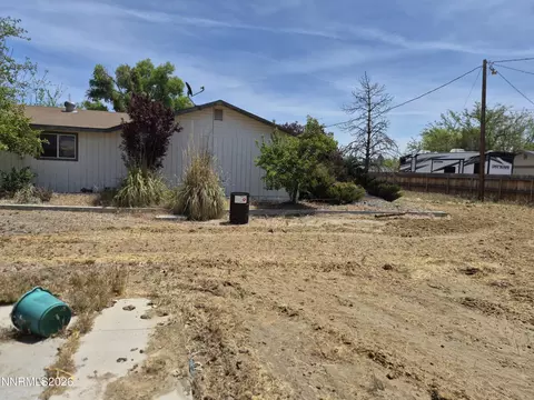 Exterior - 1140 Pine Rd, Fallon, NV 89406 photo 3 of 4