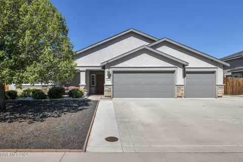 121 Bethpage Rd, Dayton, NV 89403