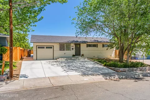 1010 Casa Loma Dr, Reno, NV 89503