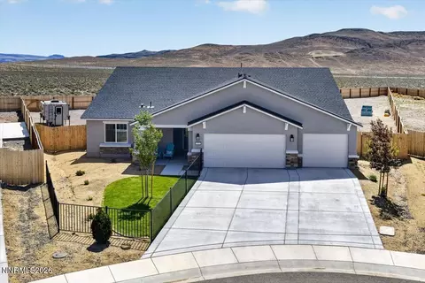 578 Pine Creek Cir, Dayton, NV 89403