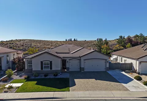 8450 Opal Station Dr, Reno, NV 89506
