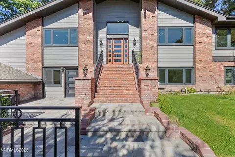 2725 W Lake Ridge Shores Ct, Reno, NV 89519