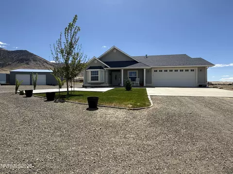 4830 Saddlehorn Dr, Winnemucca, NV 89445