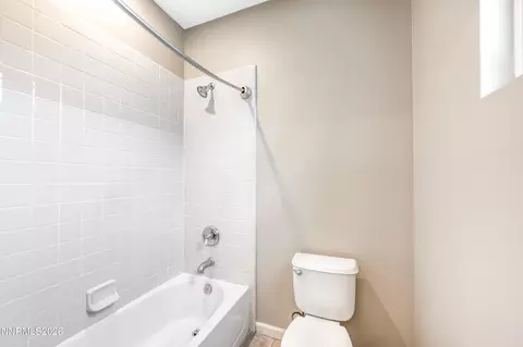 Bath - 490 Miesque Ct, Reno, NV 89521 photo 4 of 4