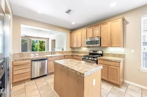 Kitchen - 490 Miesque Ct, Reno, NV 89521 photo 1 of 6