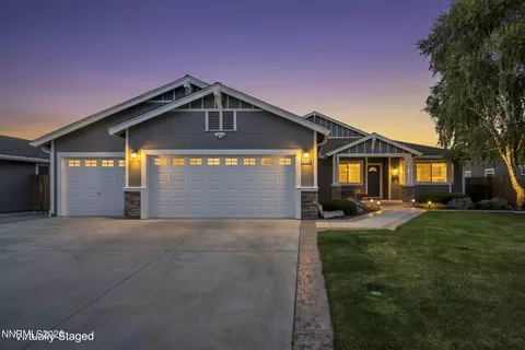 1279 Chara Ln, Sparks, NV 89441