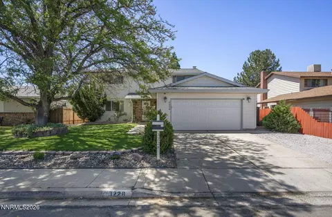 3228 Candelaria Dr, Sparks, NV 89434