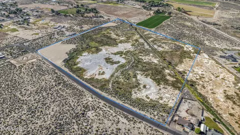 4568 Cardinal Dr, Fallon, NV 89406
