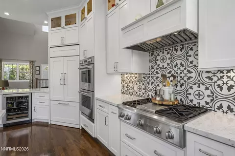 Kitchen - 4435 Sharps Rd, Reno, NV 89519 photo 5 of 5
