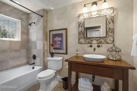 Bath - 4435 Sharps Rd, Reno, NV 89519 photo 5 of 6