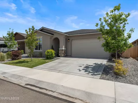 1127 Dapple Dr, Minden, NV 89423