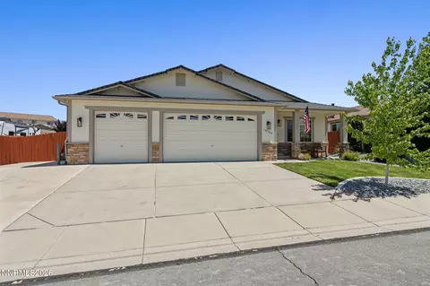 18324 Panda Bear Ct, Reno, NV 89508