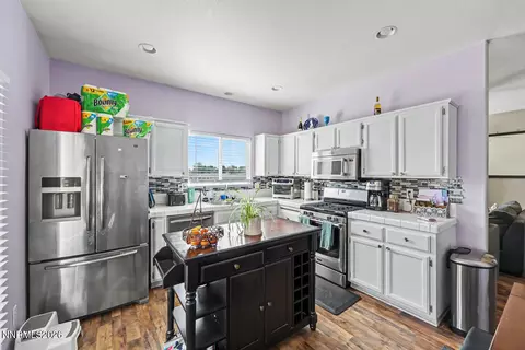 Kitchen - 455 Settler Dr, Fallon, NV 89406 photo 1 of 2