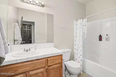 Bath - 455 Settler Dr, Fallon, NV 89406 photo 1 of 2