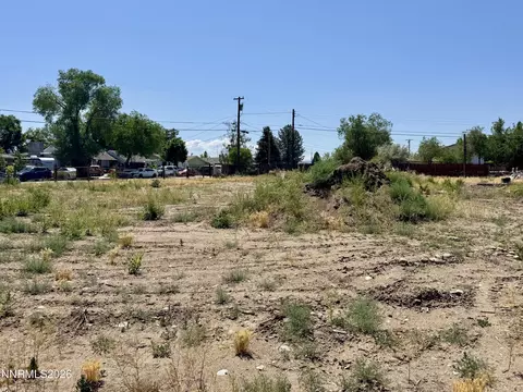 2090 Fife Dr, Reno, NV 89512