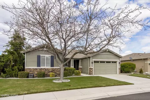 824 Ballybunion Dr, Dayton, NV 89403