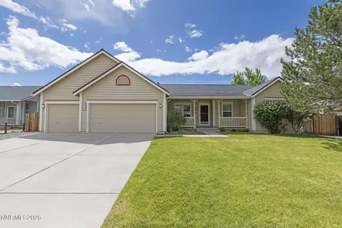 2972 Hot Springs Dr, Minden, NV 89423