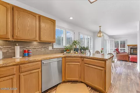 Kitchen - 10 Eagle Claw Ct, Reno, NV 89523 photo 2 of 3