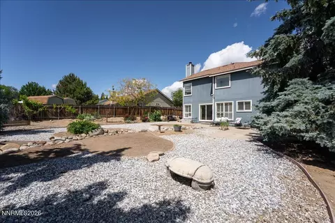 Exterior - 10 Eagle Claw Ct, Reno, NV 89523 photo 10 of 11