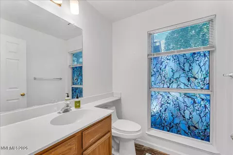 Bath - 10 Eagle Claw Ct, Reno, NV 89523 photo 3 of 3
