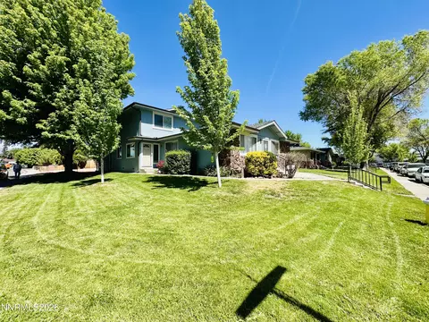 603 Pine Meadows Dr #2, Sparks, NV 89431