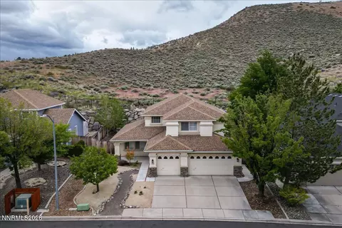 2329 Red Maple Ct, Reno, NV 89523