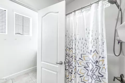 Bath - 9705 Pachuca Dr, Reno, NV 89521 photo 3 of 5