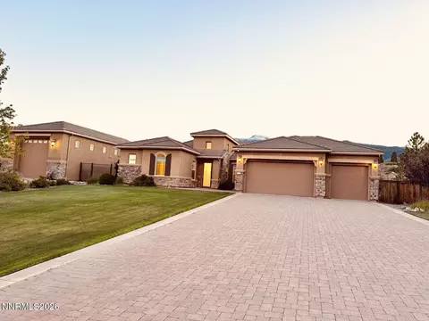 15185 Goldenrod Dr, Reno, NV 89511