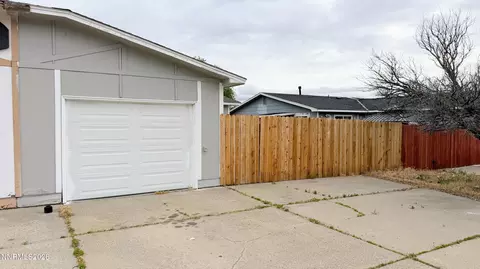 6805 Lotus St, Reno, NV 89506