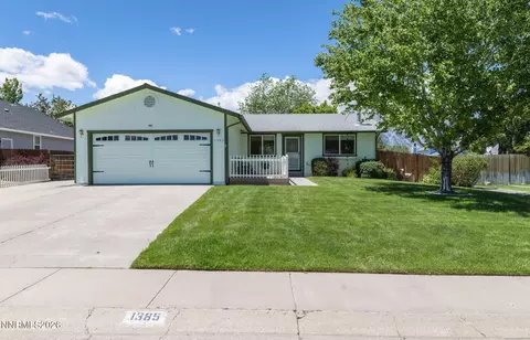 1385 Patricia Dr, Gardnerville, NV 89460