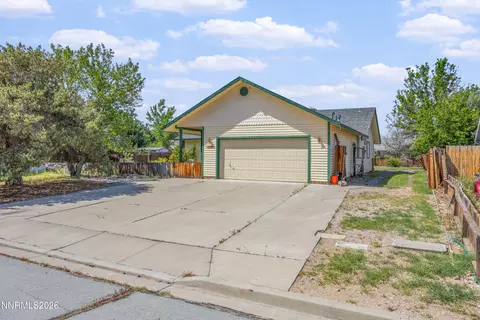 245 Nicole Dr, Sparks, NV 89436
