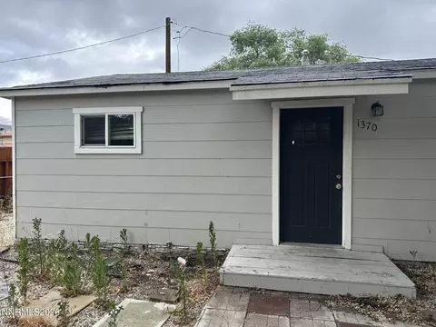 1370 Chris Ln, Reno, NV 89502