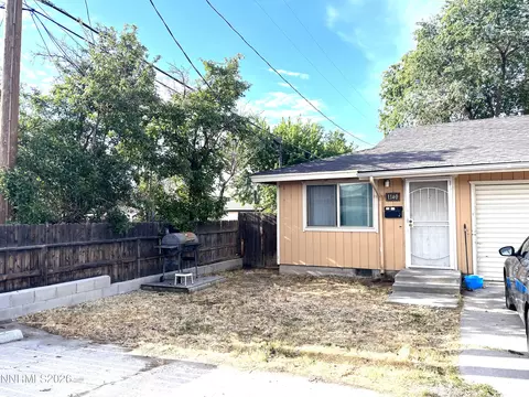 1100 El Rancho Dr, Sparks, NV 89431